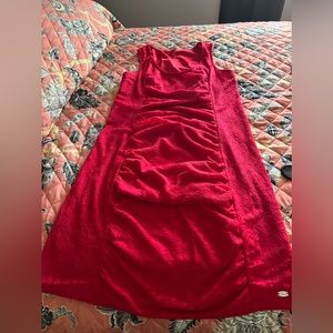 A red guess mid long dress